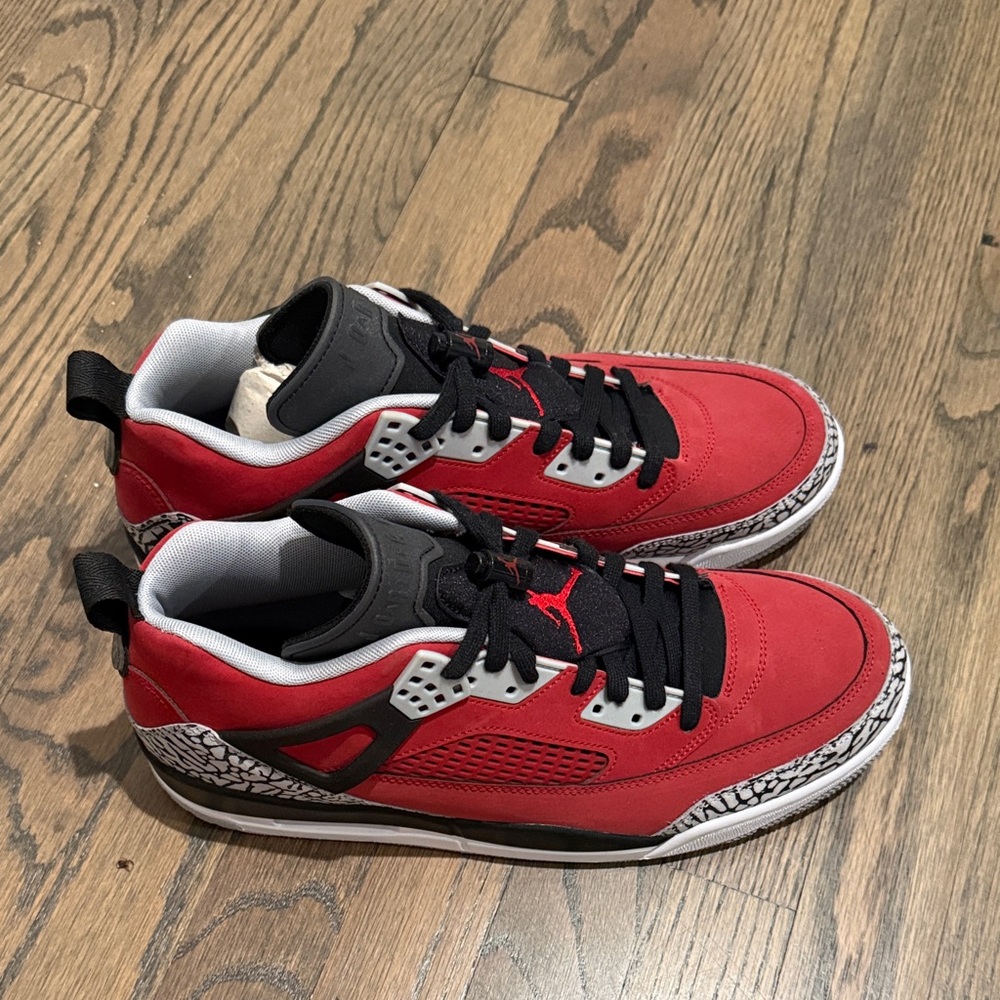 Jordan Men’s Red Black White Sneakers with Elephant Print - Picture 3 of 4